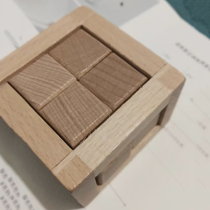 Woodworking Game - Pädagogisches Entwirrungsspielzeug, ineinandergreifender Puzzle-Würfel, hölzerner Denkaufgabe